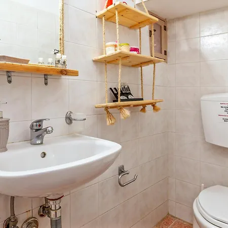 Apano Vrysi 4 Holiday home Tinos