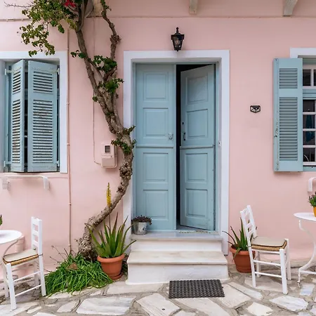 Holiday home Apano Vrysi 4 Tinos